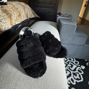 UGG Black Fluffy Slippers with Logo Straps